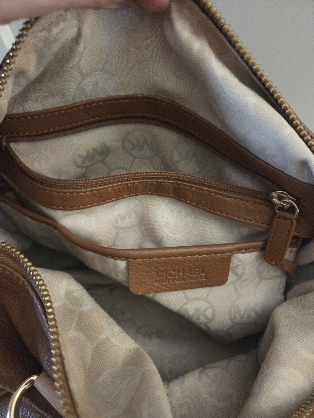 Michael Kors Grayson Satchel - Picture 11 of 13